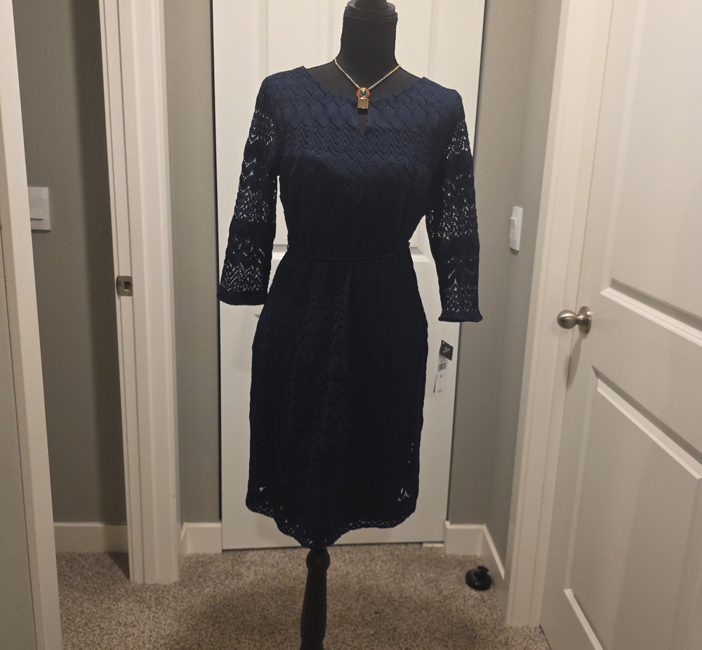 Studio One Navy Lace Midi Dress with Three-Quarter Sleeves